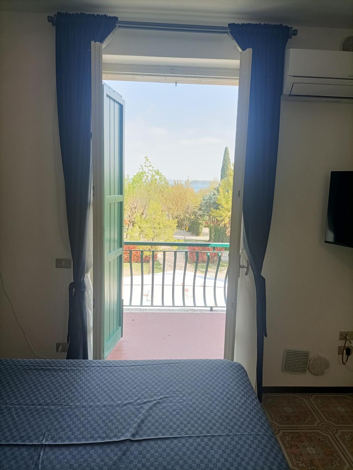 Appartamento Campiello Sirmione Exterior foto